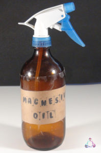 Make your own magnesium oil at home